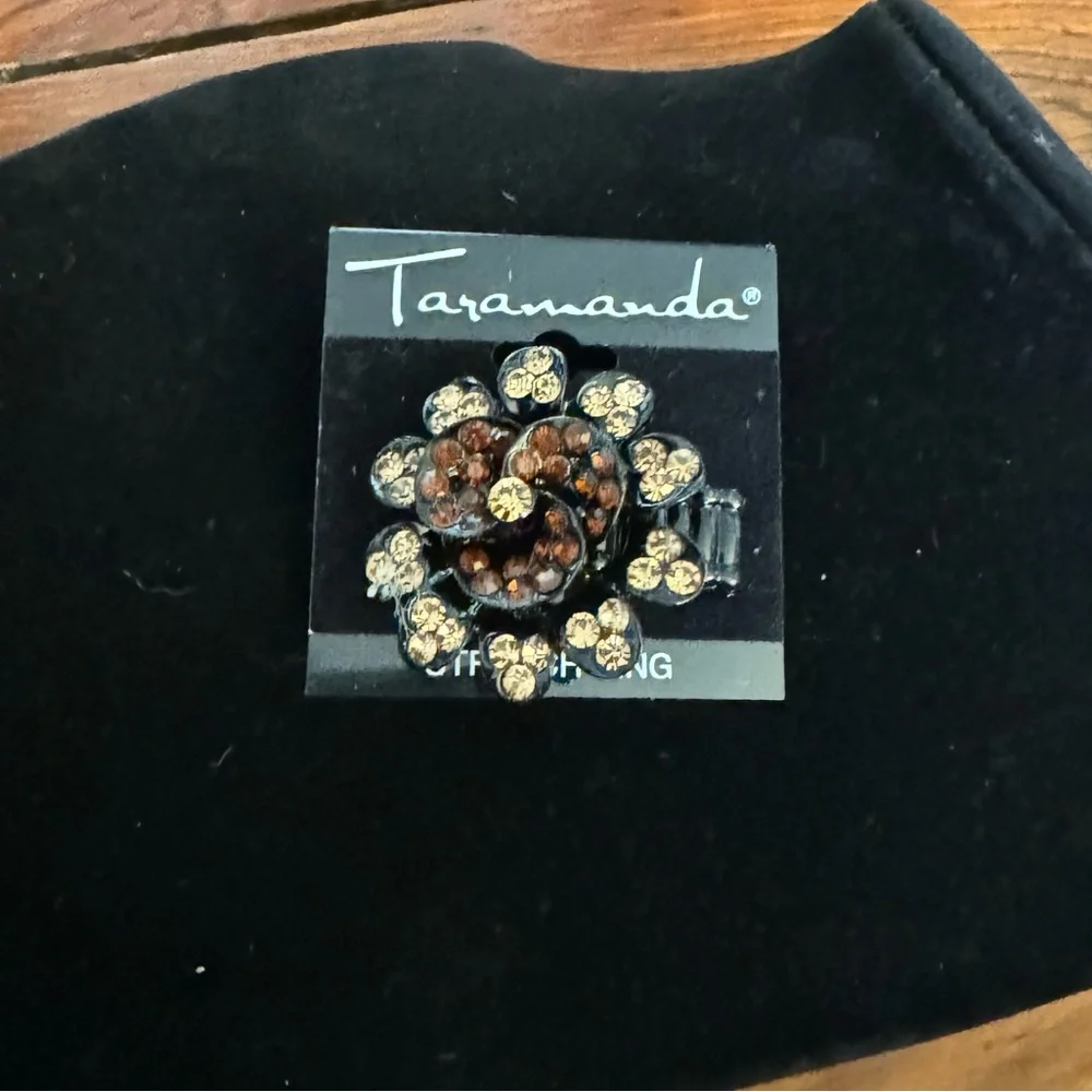 Multicolored Flower Crystal Rhinestones Black Stretch Ring NWT
